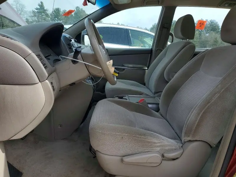 2010 TOYOTA SIENNA CE 7-PASSENGER  