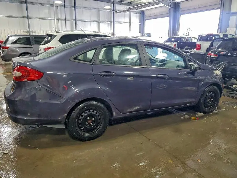 2013 FORD FIESTA S  
