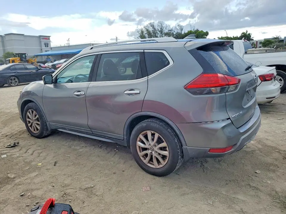 2017 NISSAN ROGUE SV  