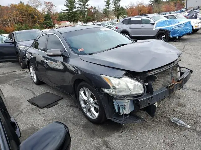 2012 NISSAN MAXIMA S  