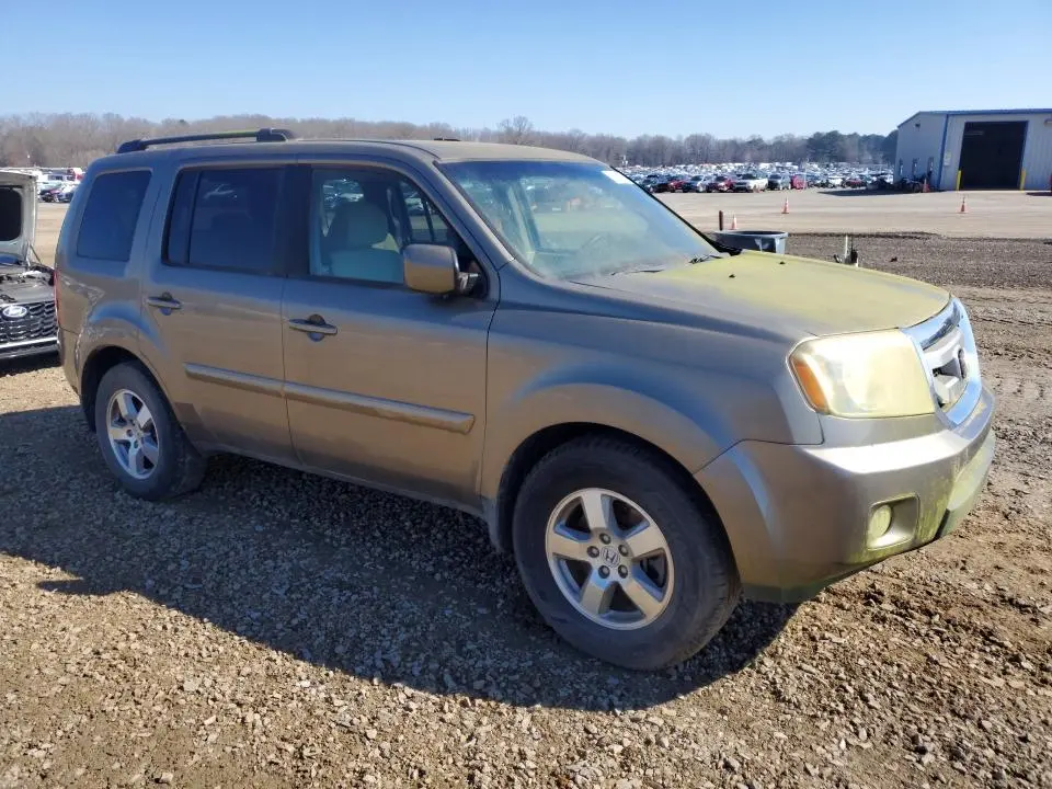 2011 HONDA PILOT EX  