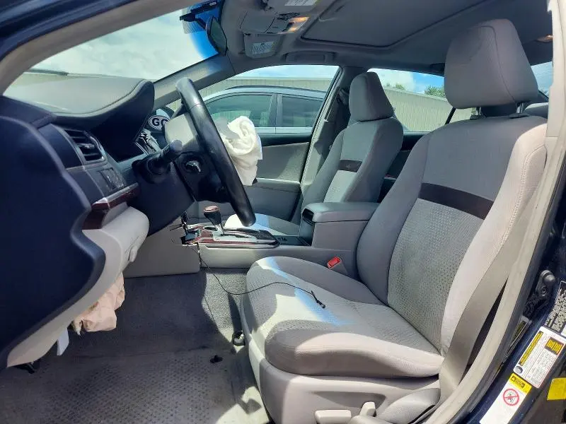 2012 TOYOTA CAMRY XLE  