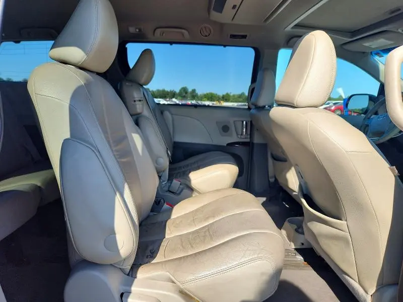 2012 TOYOTA SIENNA XLE 8-PASSENGER  