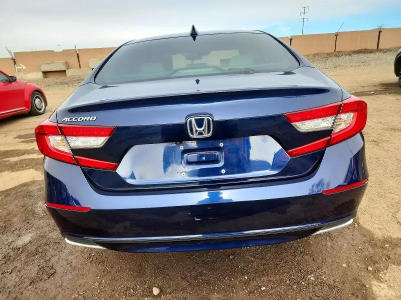 2020 HONDA ACCORD LX  