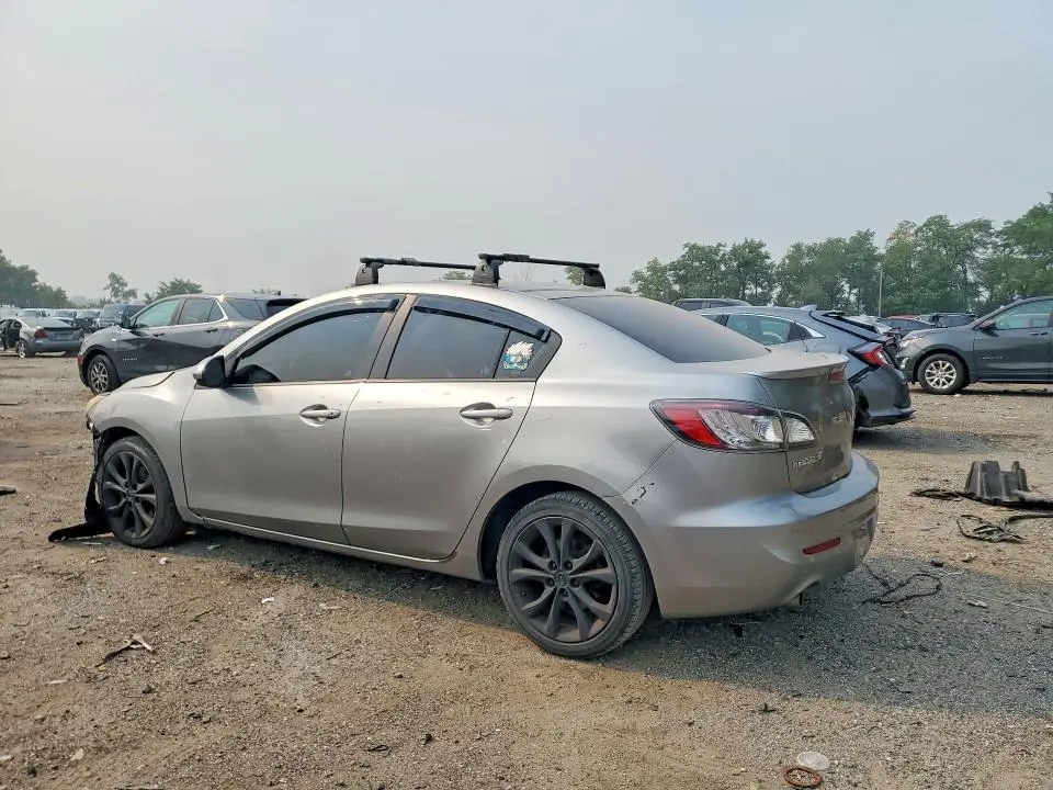 2010 MAZDA 3 S  