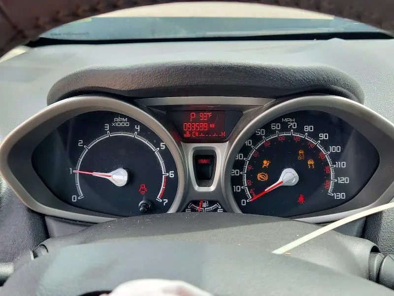 2013 FORD FIESTA SE  
