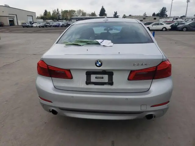 2018 BMW 530E 