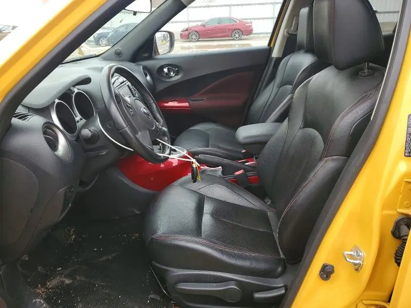 2015 NISSAN JUKE SL  
