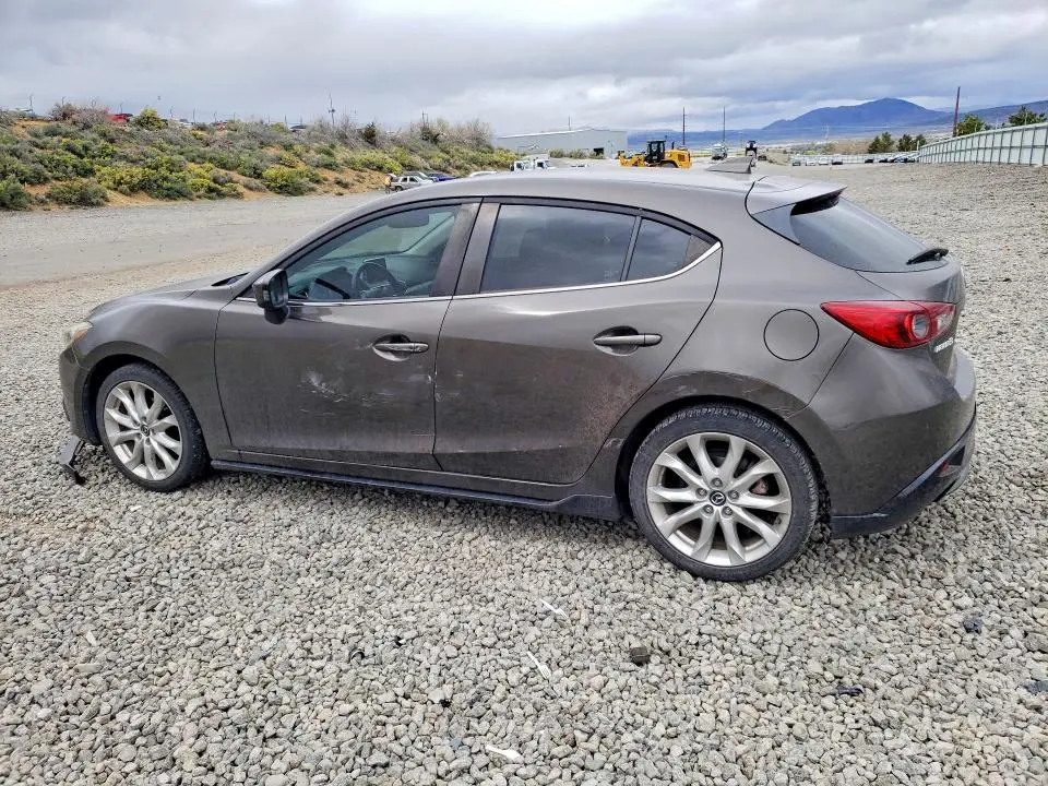 2015 MAZDA 3 TOURING  