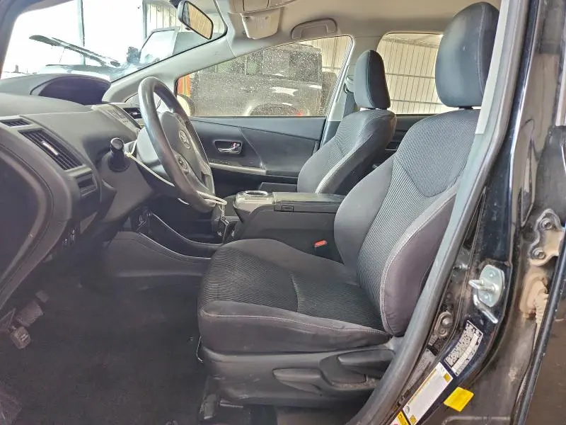 2015 TOYOTA PRIUS V   