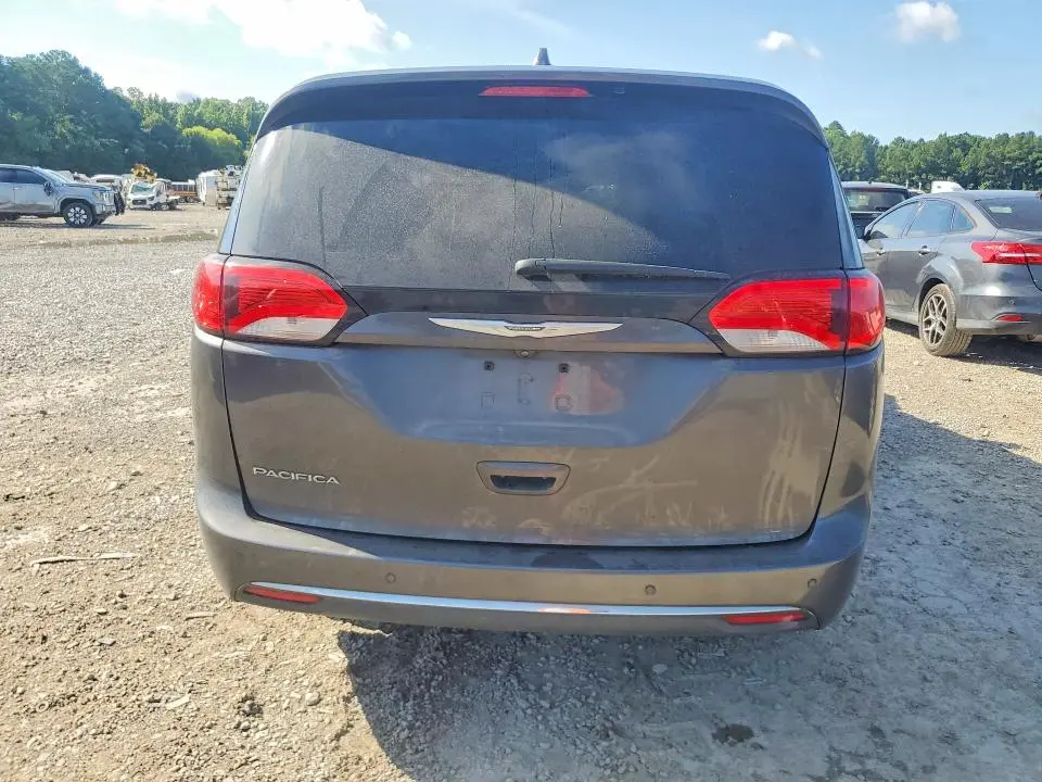 2017 CHRYSLER PACIFICA TOURING L  