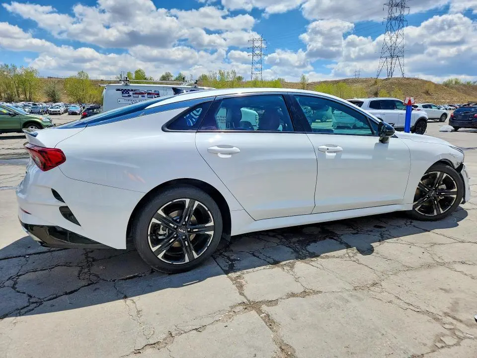 2022 KIA K5 GT LINE  
