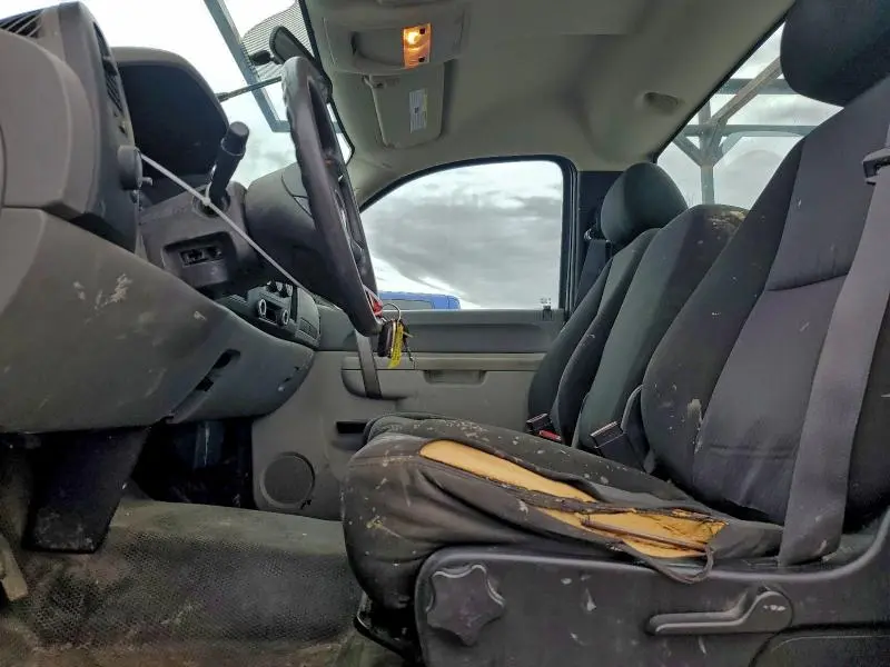 2011 CHEVROLET SILVERADO C1500  