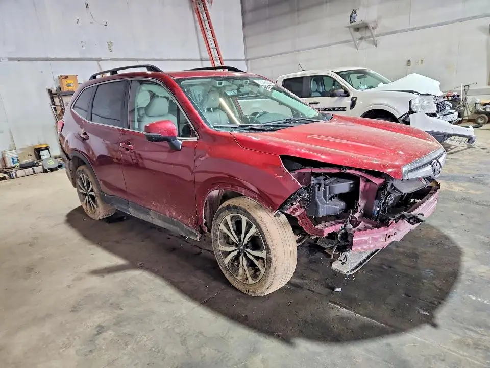 2021 SUBARU FORESTER LIMITED  