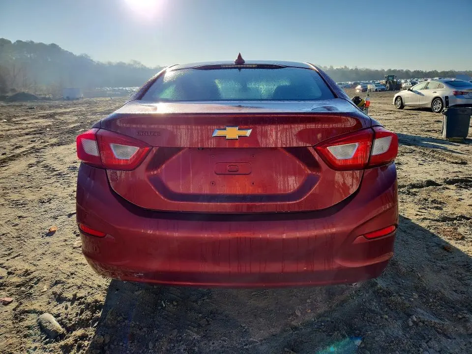 2018 CHEVROLET CRUZE LT  