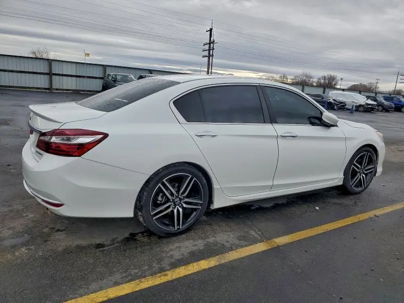 2017 HONDA ACCORD SPORT  