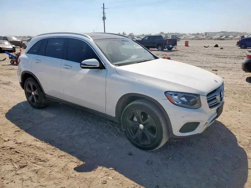 2019 MERCEDES-BENZ GLC 300  