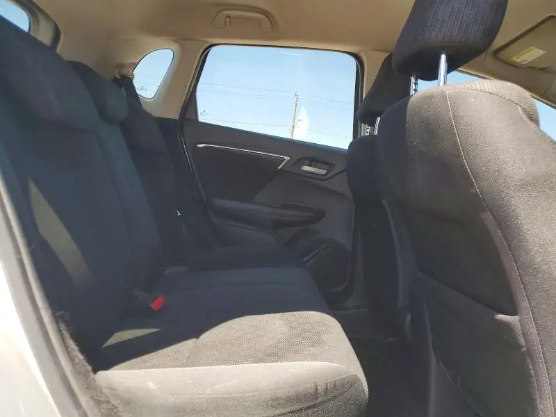 2015 HONDA FIT LX  