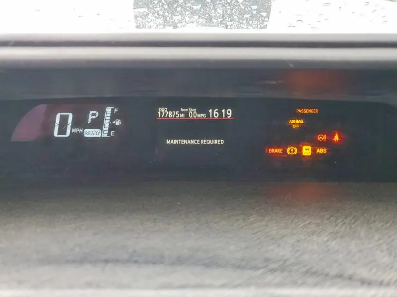 2015 TOYOTA PRIUS C TWO  