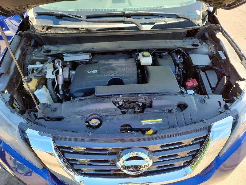 2018 NISSAN PATHFINDER SL  