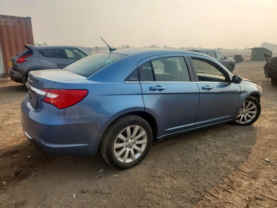 2011 CHRYSLER 200 TOURING  