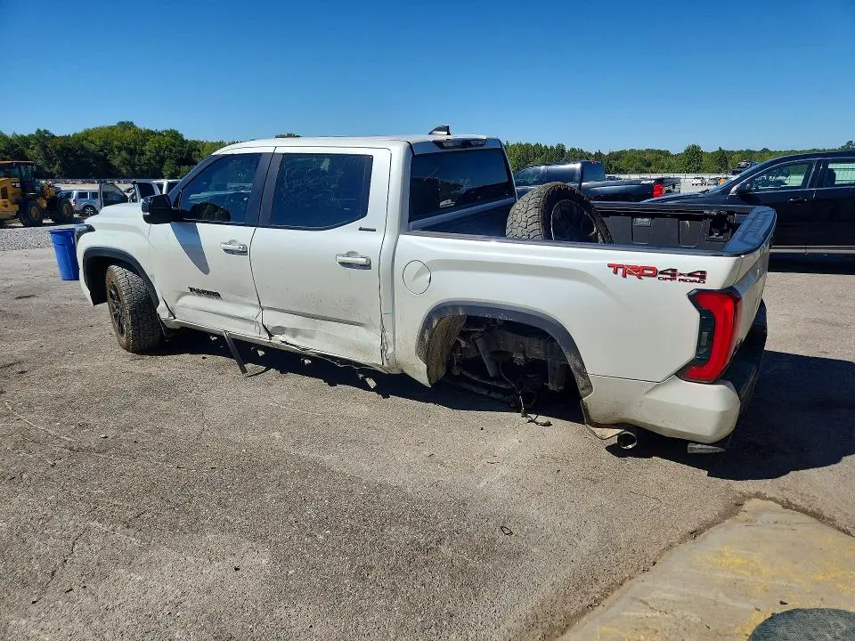 2024 TOYOTA TUNDRA LIMITED  