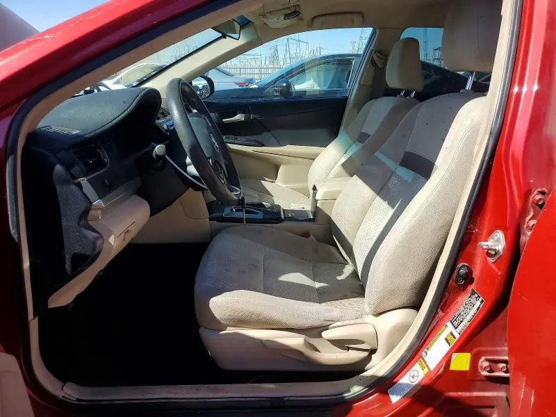 2013 TOYOTA CAMRY LE  