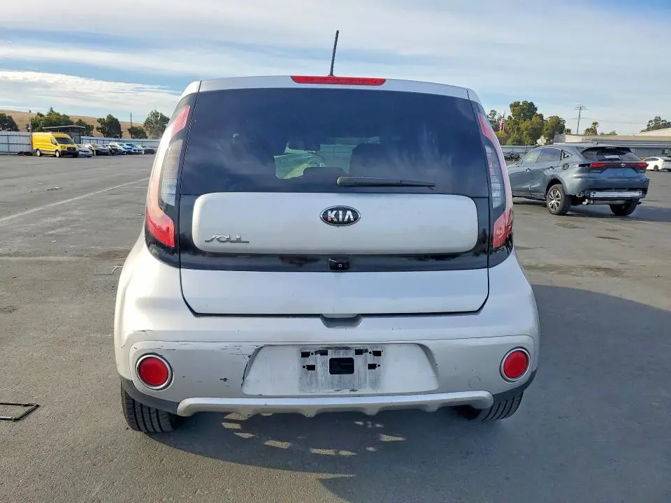 2017 KIA SOUL +  