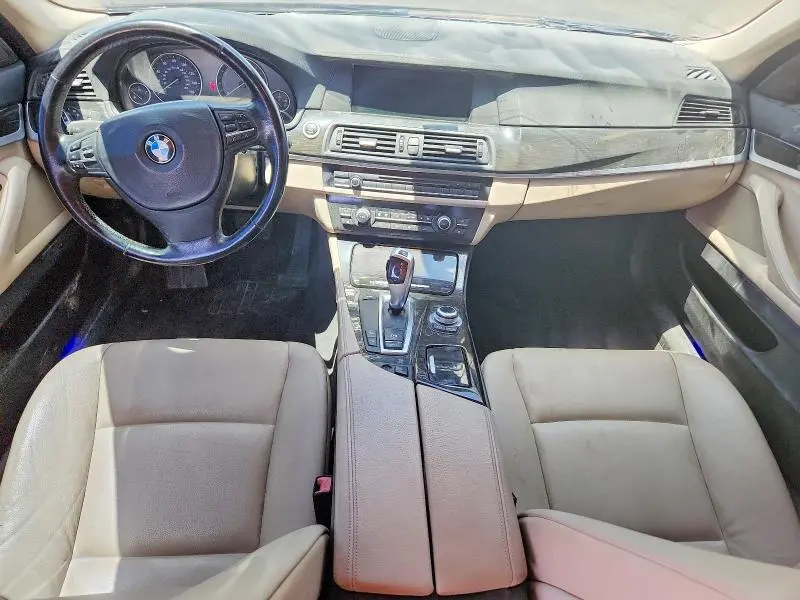 2011 BMW 550 XI  