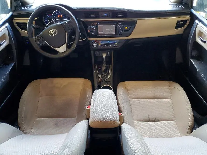 2015 TOYOTA COROLLA LE PLUS  