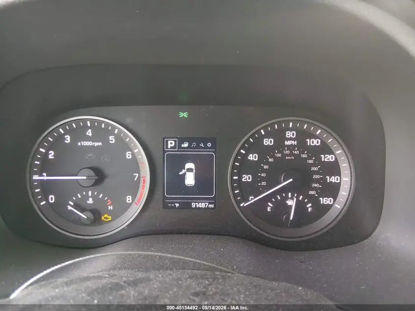 2016 HYUNDAI TUCSON SE
