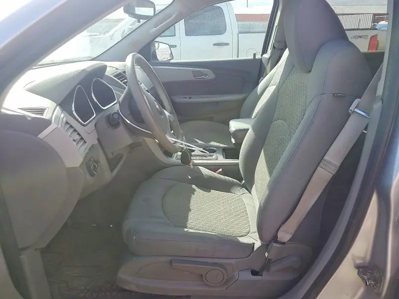 2012 CHEVROLET TRAVERSE LS  