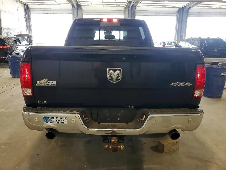 2018 RAM 1500 SLT  