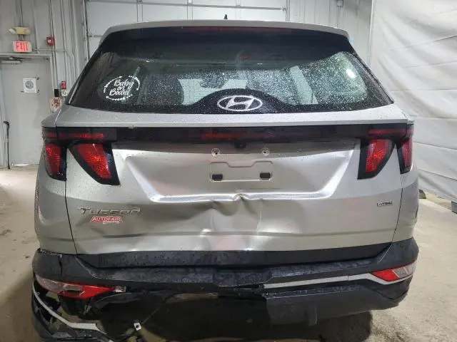 2022 HYUNDAI TUCSON SE  