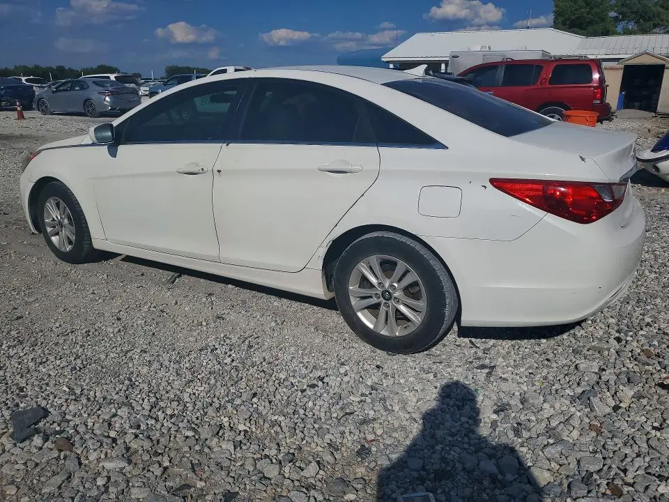 2011 HYUNDAI SONATA GLS  