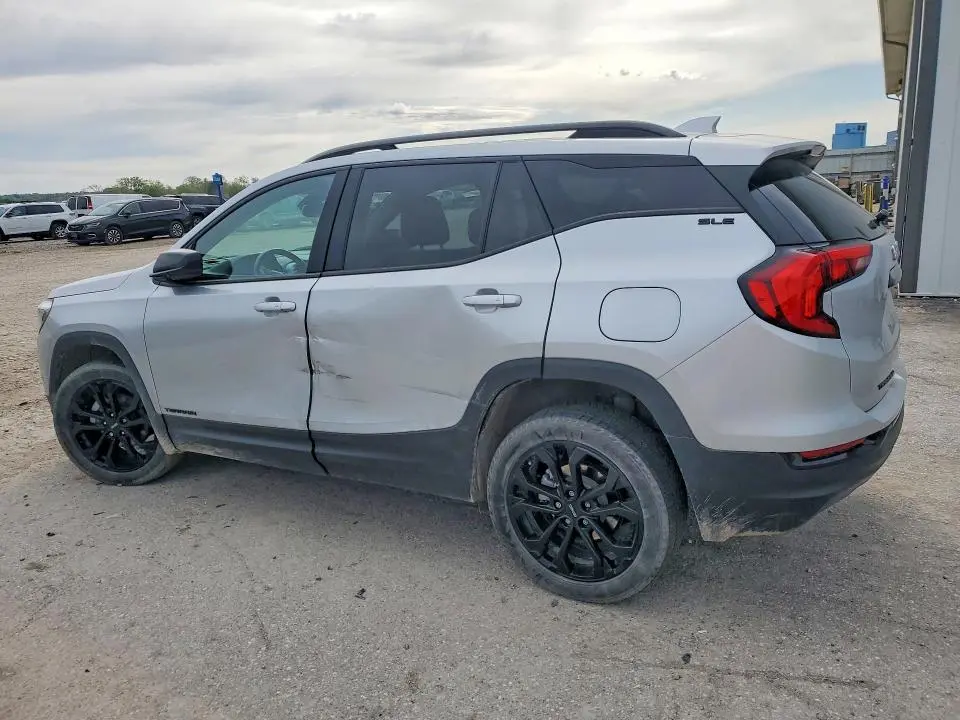 2021 GMC TERRAIN SLE  