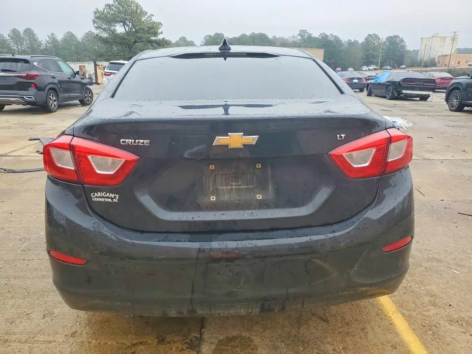 2018 CHEVROLET CRUZE LT  