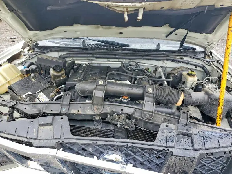 2017 NISSAN FRONTIER S  