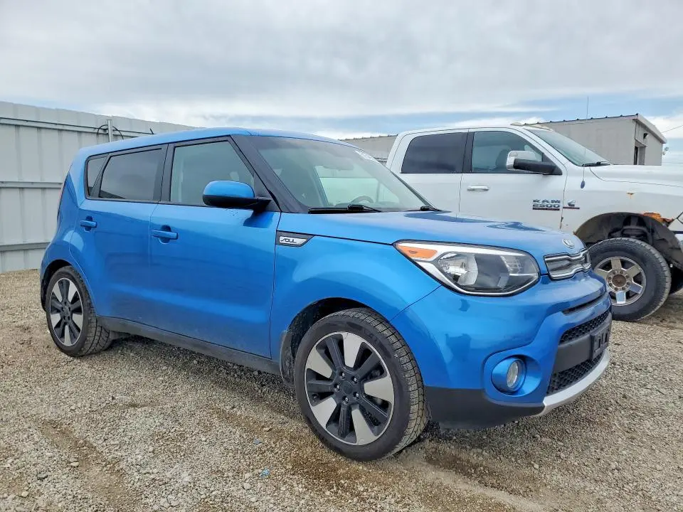 2017 KIA SOUL +  
