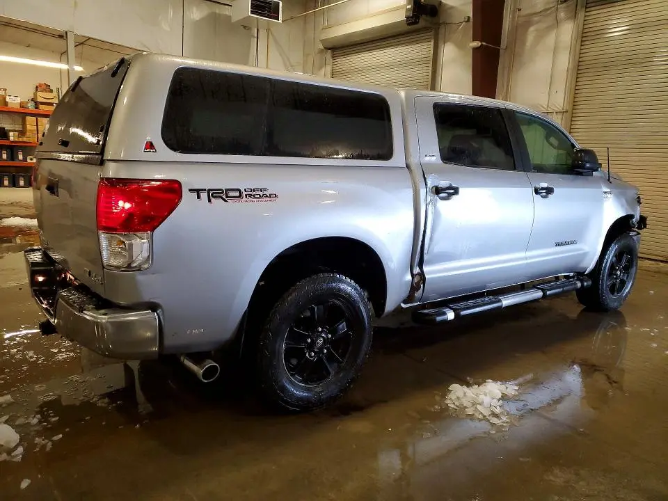 2013 TOYOTA TUNDRA   