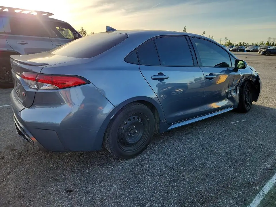 2021 TOYOTA COROLLA SE  
