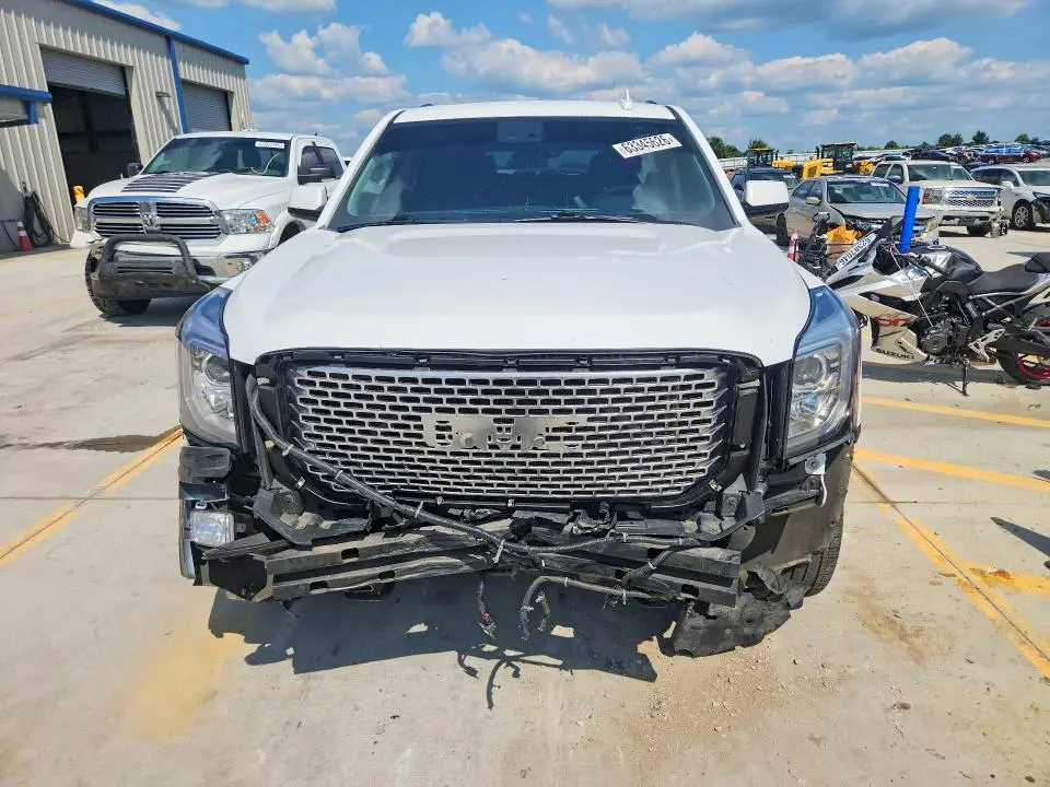 2016 GMC YUKON DENALI  