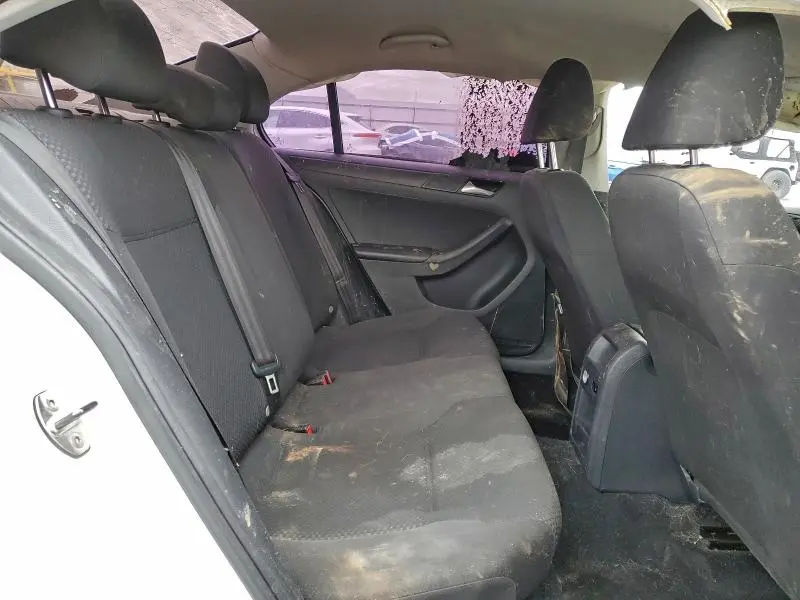 2014 VOLKSWAGEN JETTA BASE  