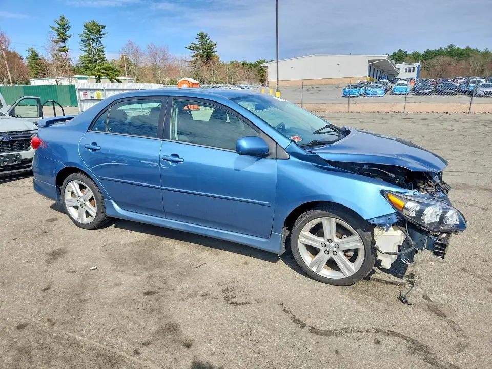 2013 TOYOTA COROLLA S  