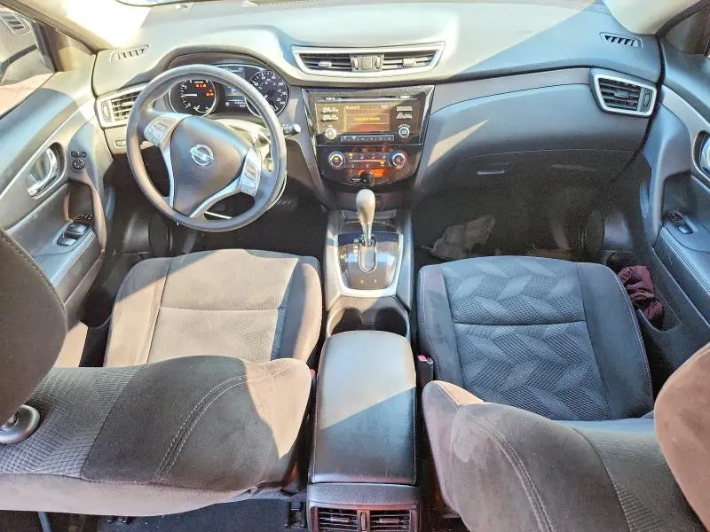 2015 NISSAN ROGUE S  
