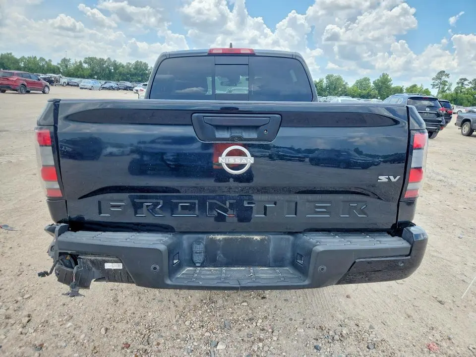 2024 NISSAN FRONTIER SV  