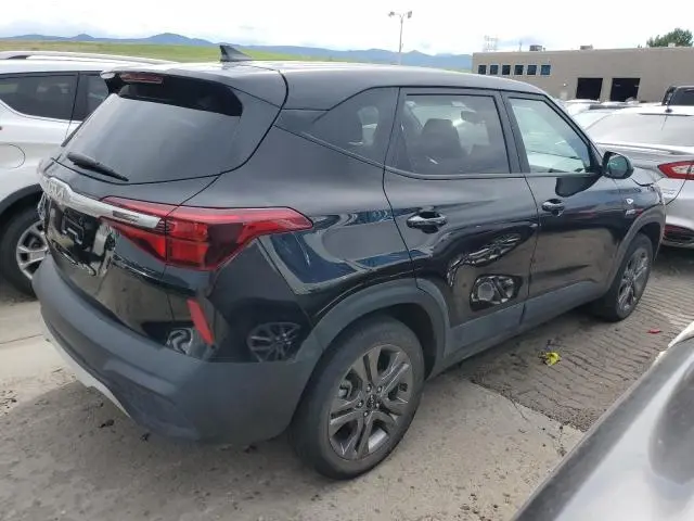 2022 KIA SELTOS LX  