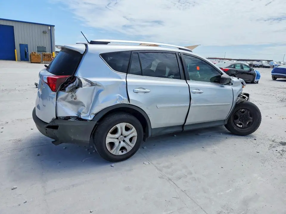 2015 TOYOTA RAV4 LE  