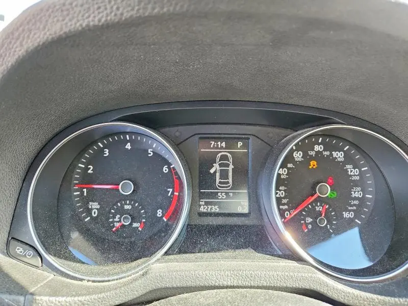 2017 VOLKSWAGEN PASSAT S  