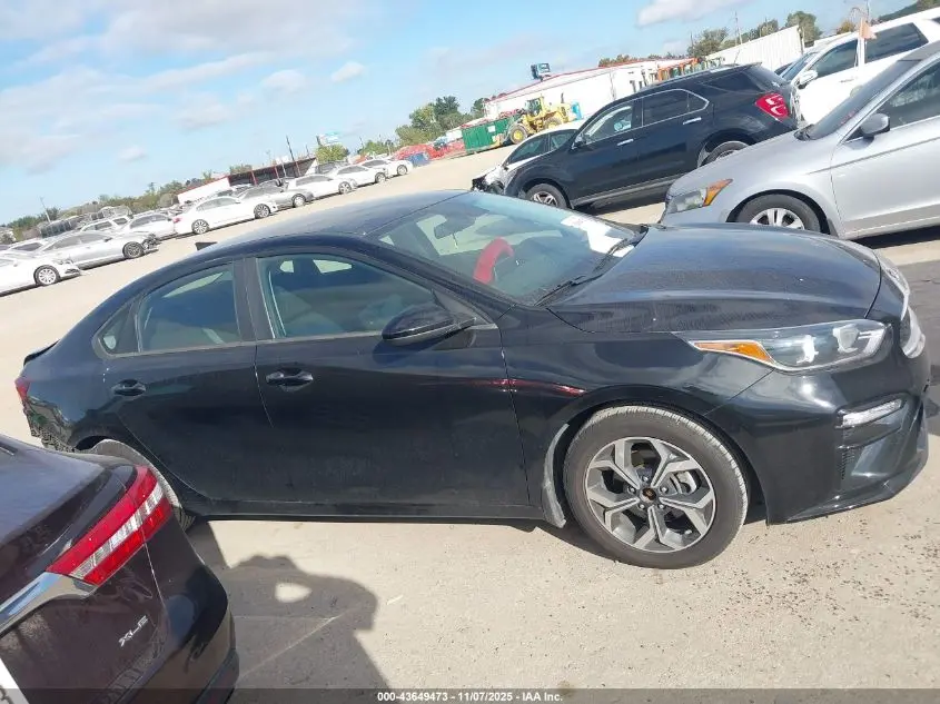2019 KIA FORTE LXS
